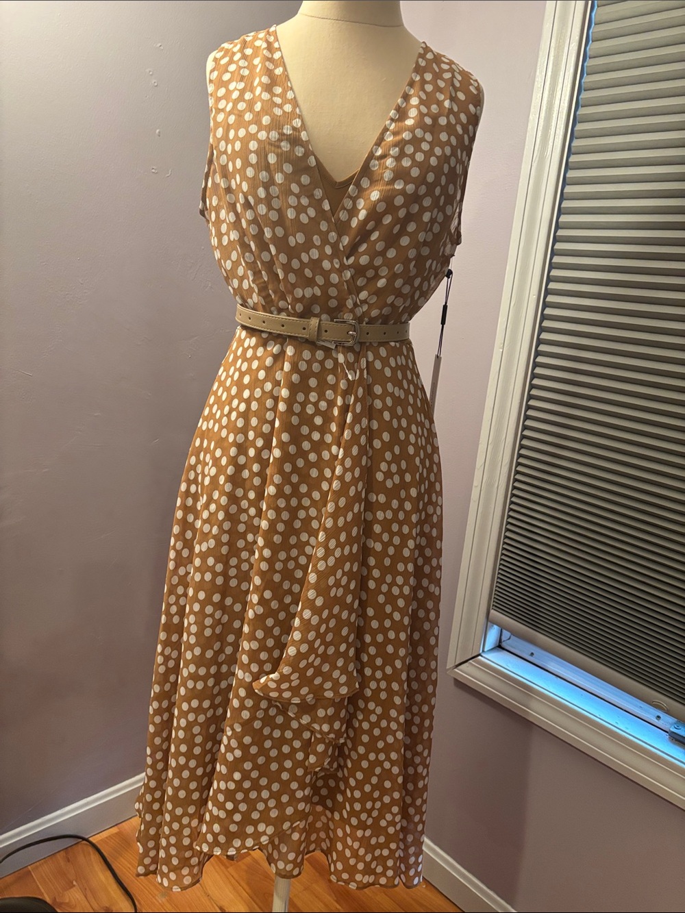 New! Calvin Klein Polka Dot Sleeveless V‑Neck Midi Dress